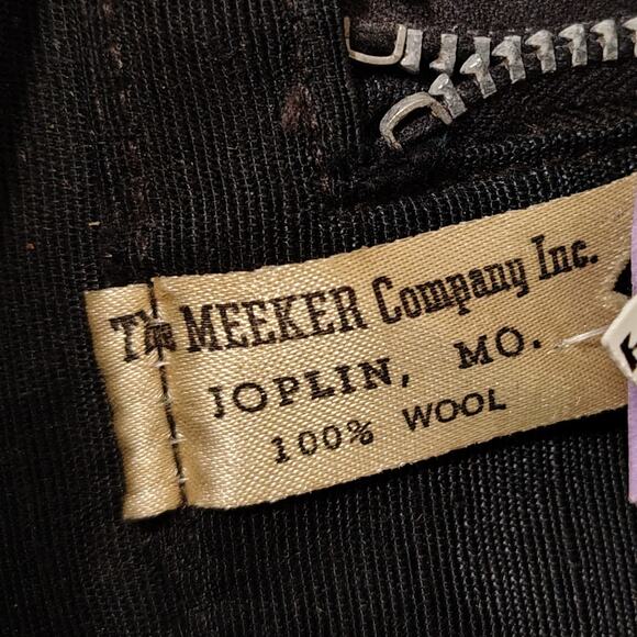 1940s The Meeker Company 100% Virgin Wool Maxi Clutch Lucite Clasp Gently Used - Picture 6 of 12